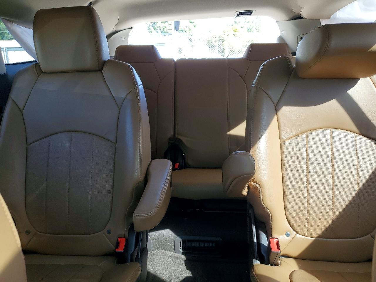 2015 BUICK ENCLAVE photo 28