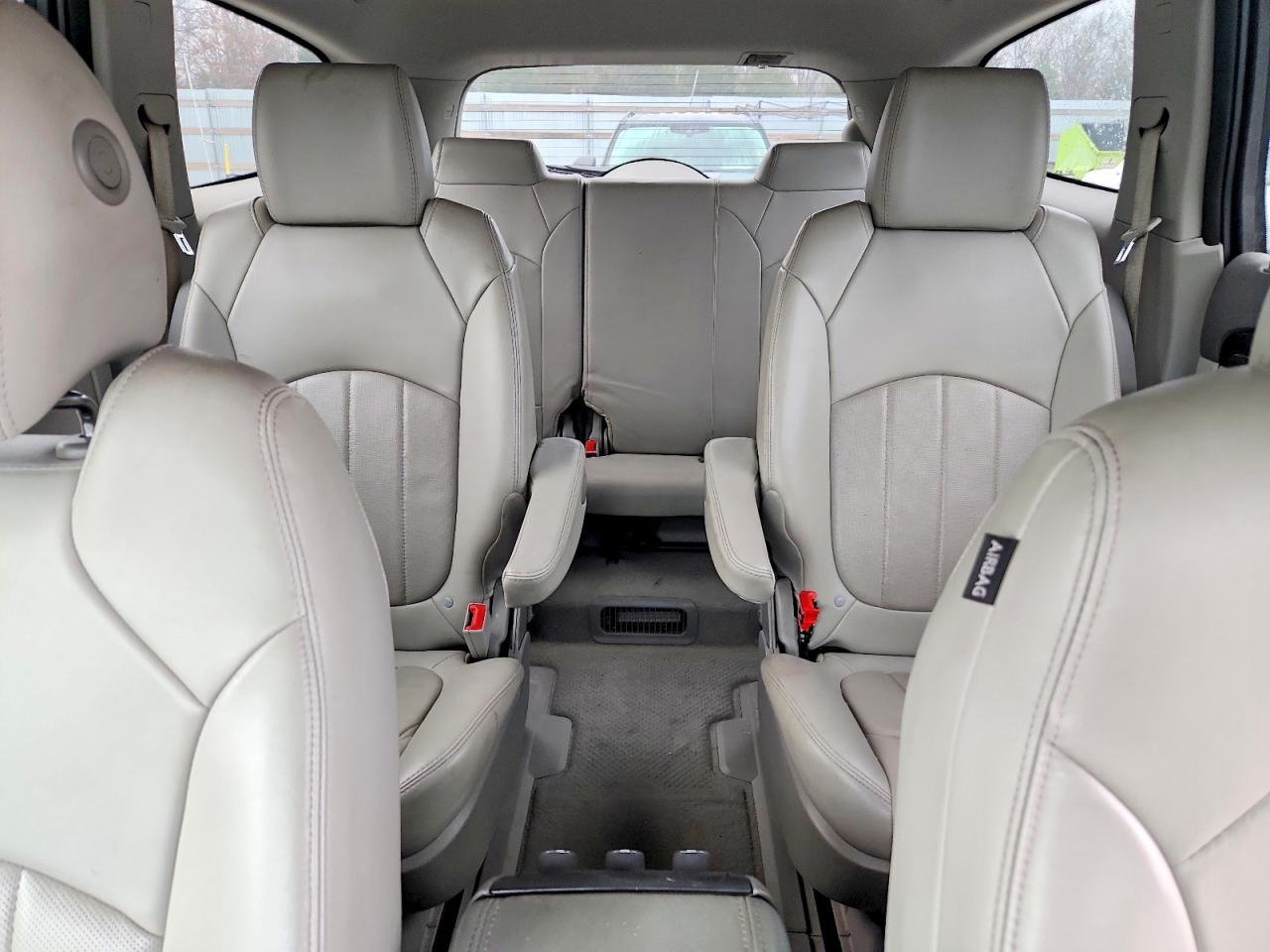 2016 BUICK ENCLAVE photo 10