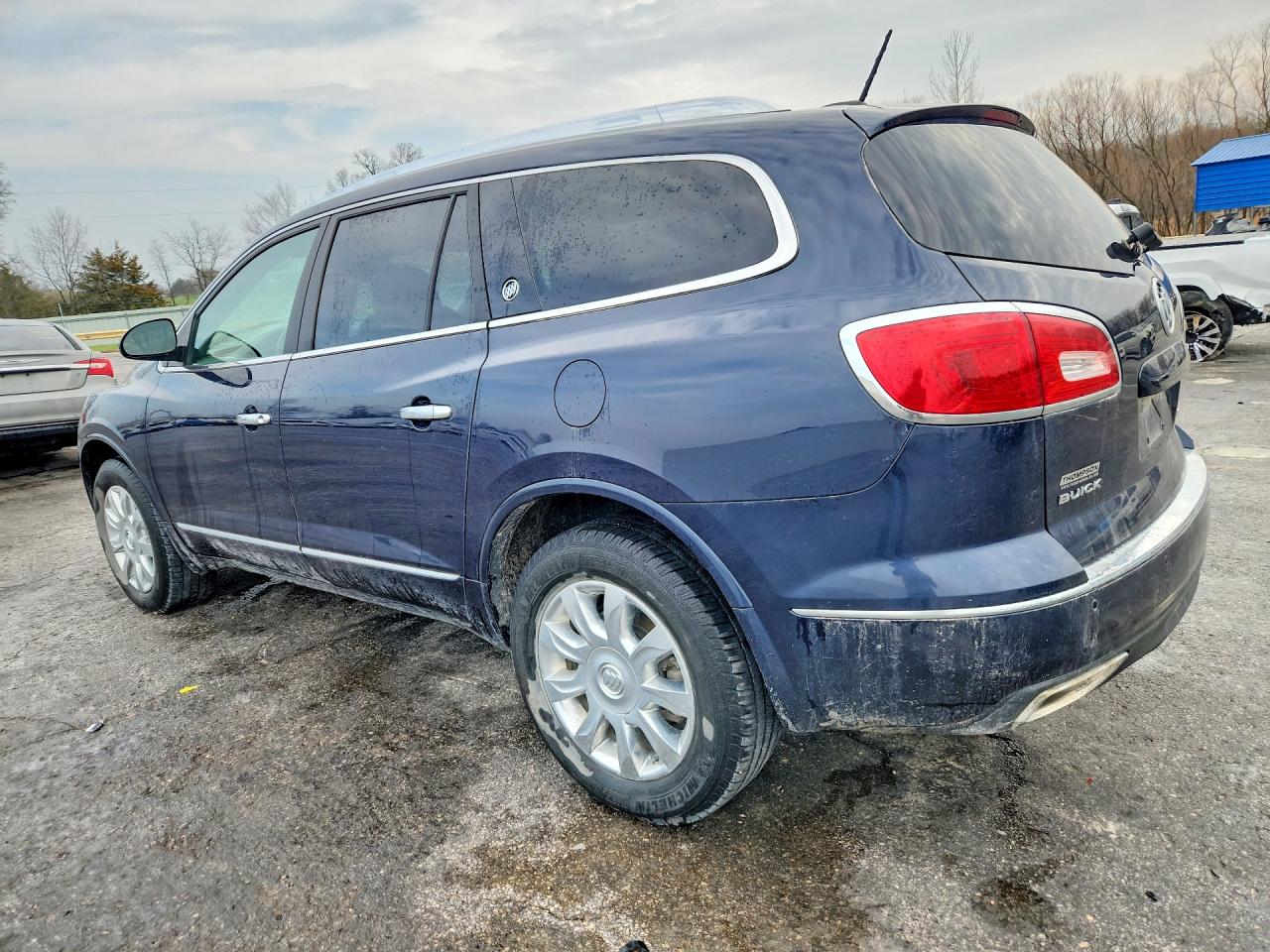 2016 BUICK ENCLAVE photo 2