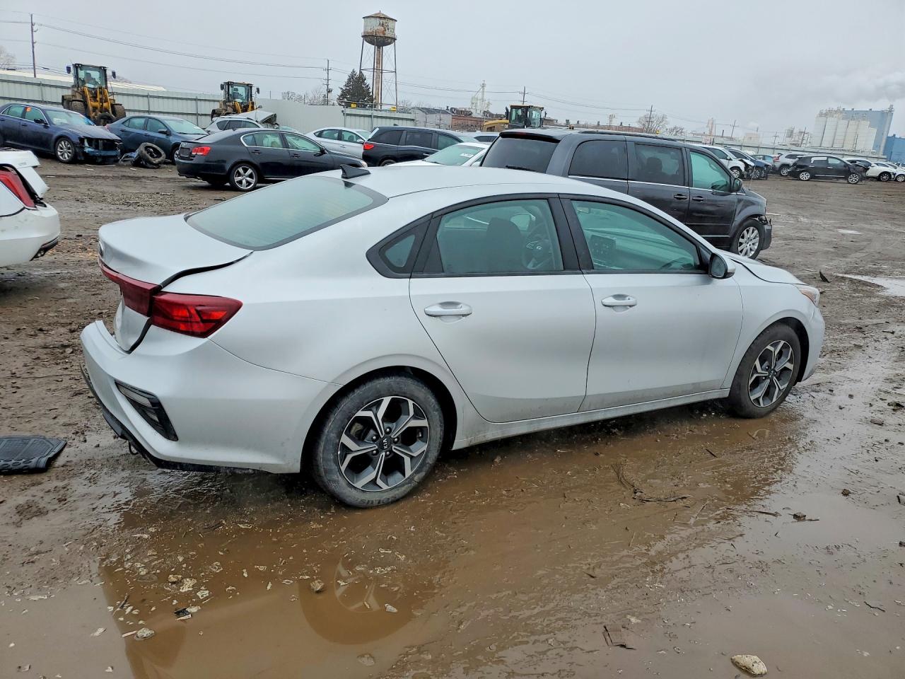 2021 KIA FORTE LXS photo 3