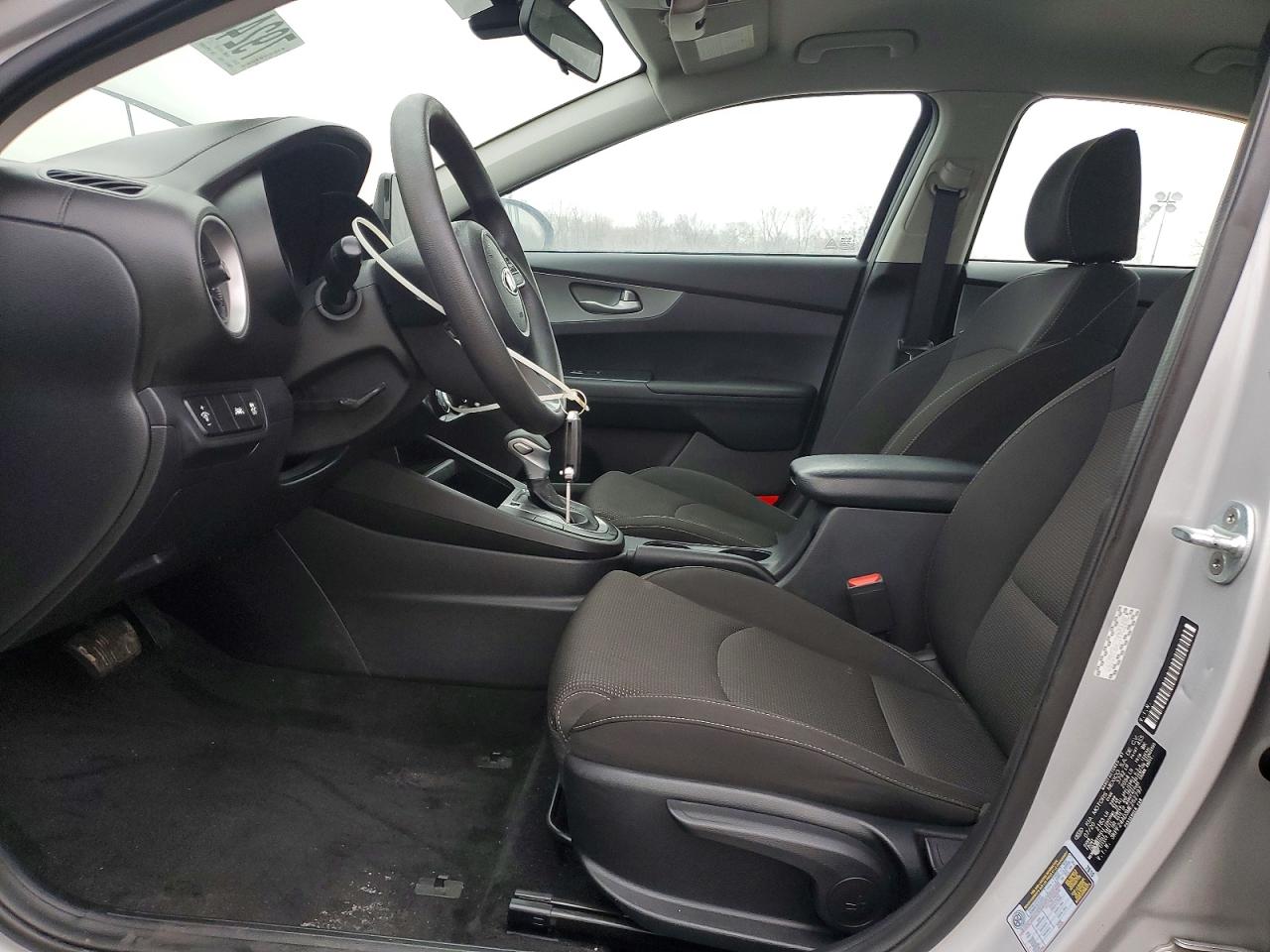 2021 KIA FORTE LXS photo 7
