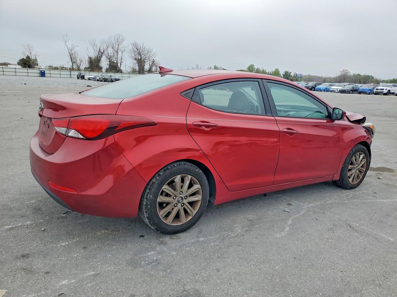 2016 HYUNDAI ELANTRA SE photo 5