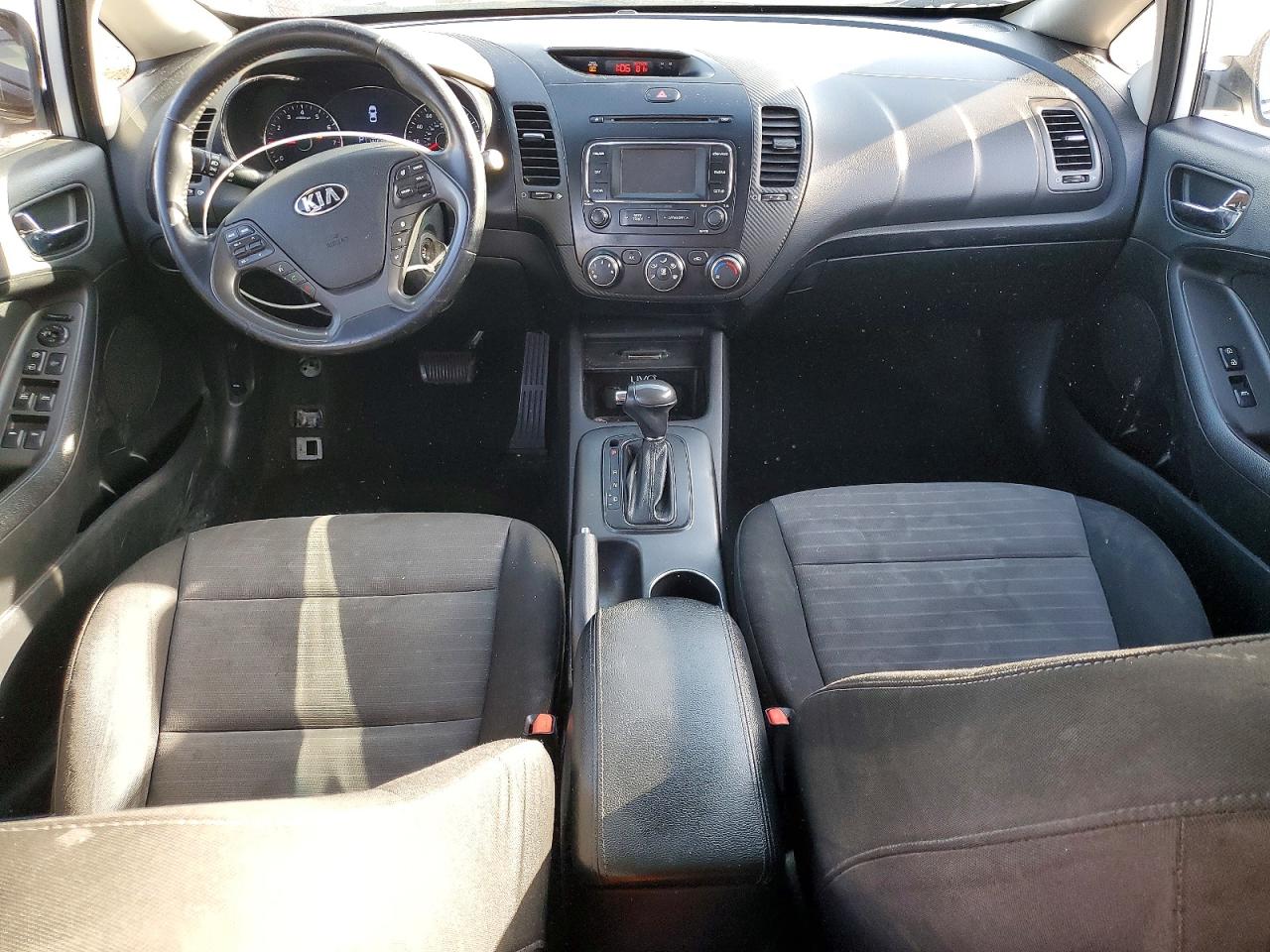 2014 KIA FORTE EX photo 8