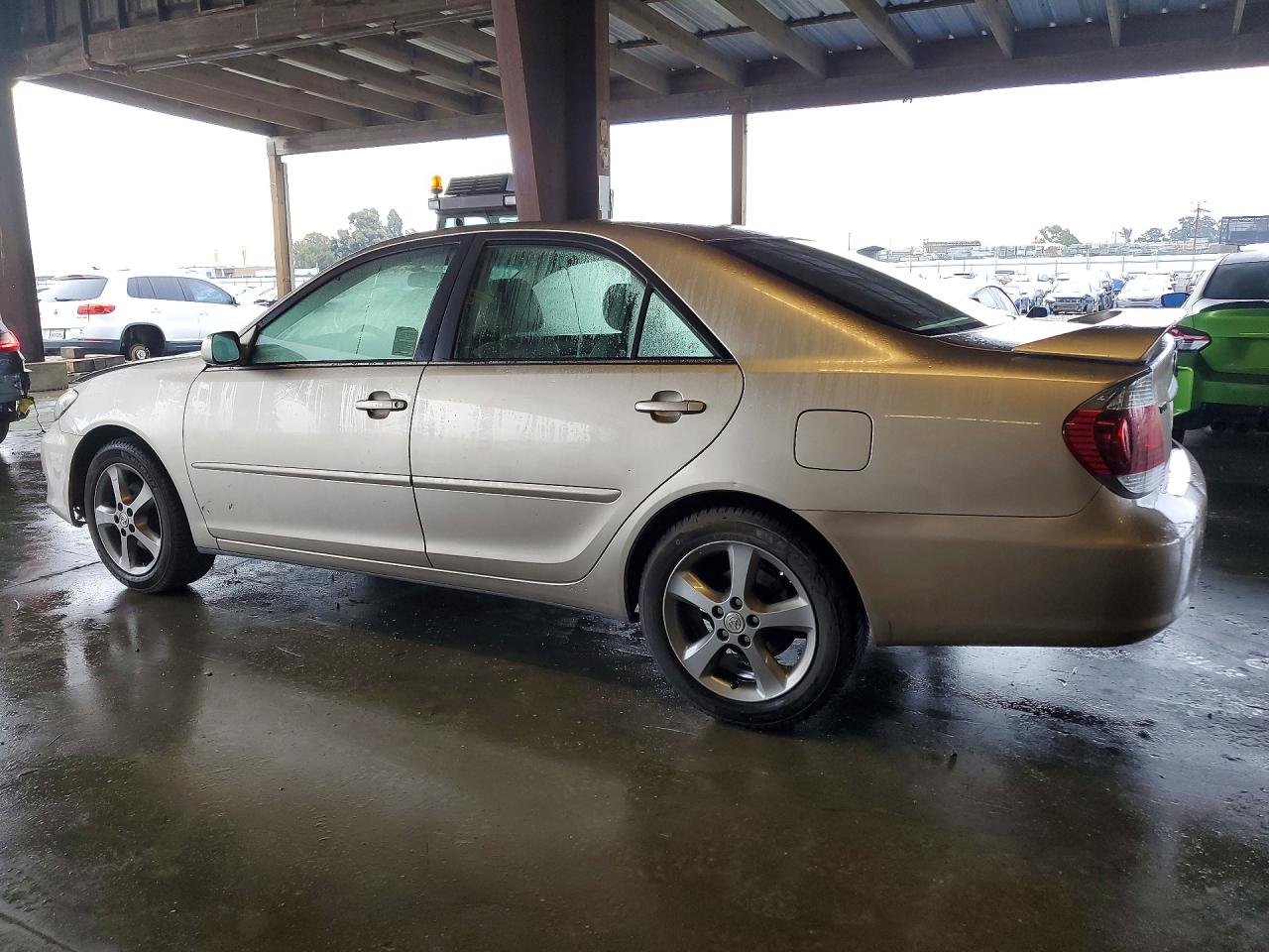 2006 TOYOTA CAMRY SE V6 photo 2