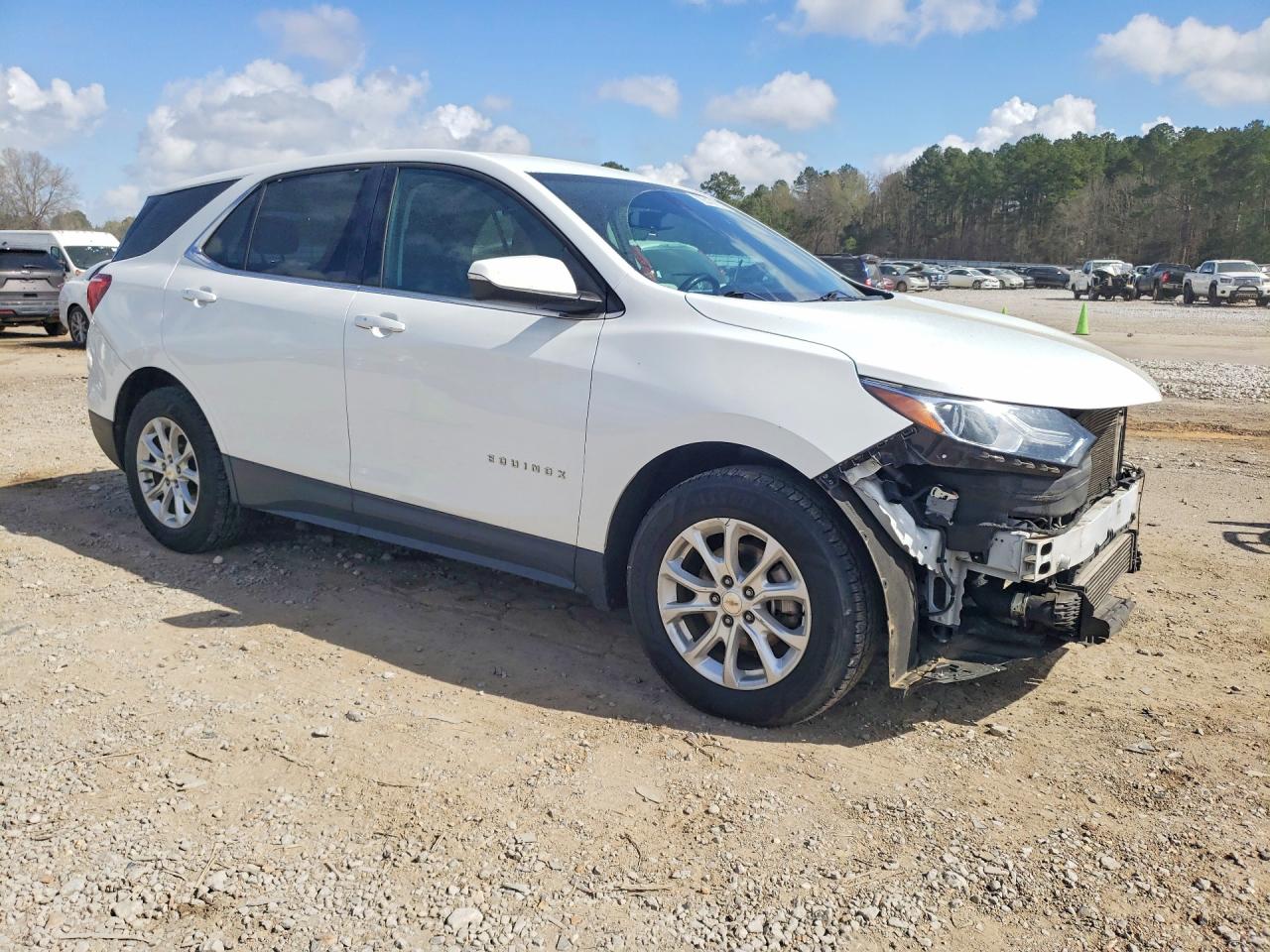 2018 CHEVROLET EQUINOX LT photo 4