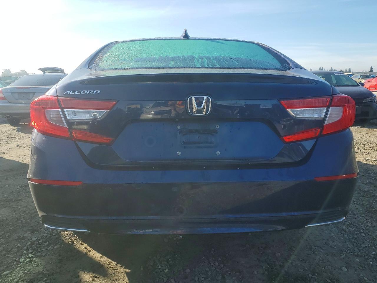 2018 HONDA ACCORD LX photo 6