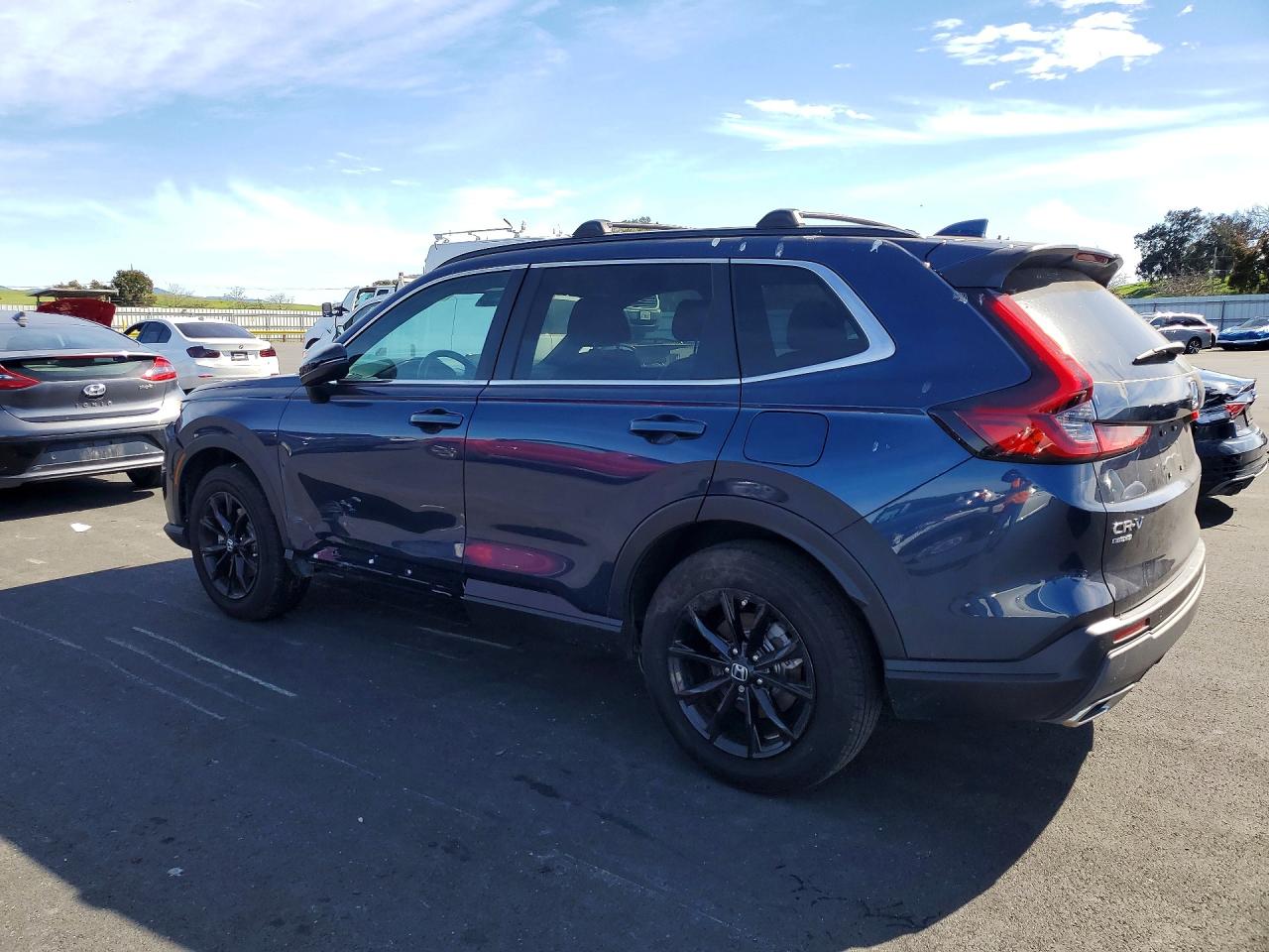 2025 HONDA CR-V SPORT-L photo 3
