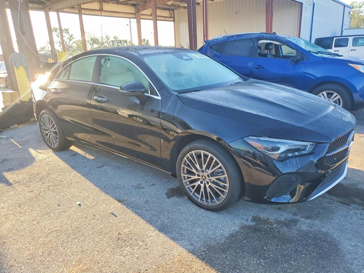 2025 MERCEDES-BENZ CLA 250 photo 4