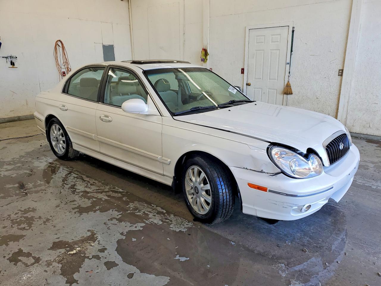 2002 HYUNDAI SONATA GLS photo 7