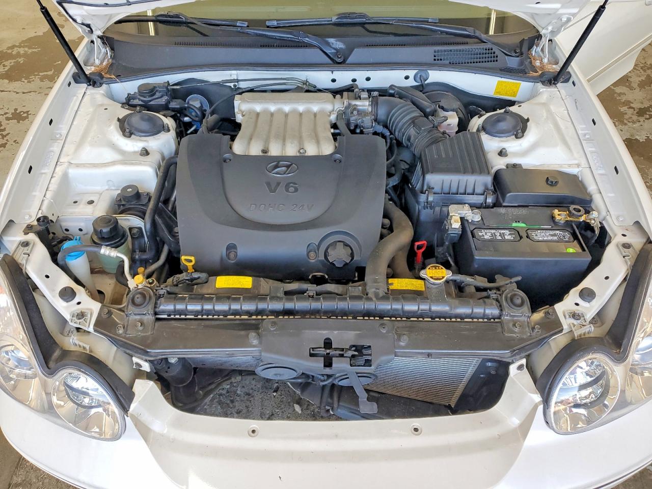 2002 HYUNDAI SONATA GLS photo 21