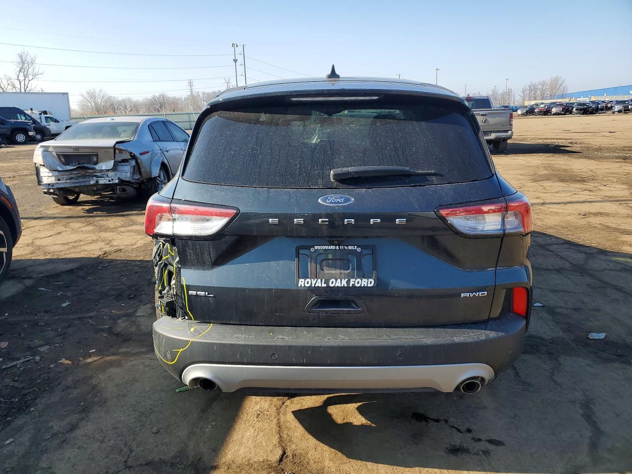2022 FORD ESCAPE SEL photo 16