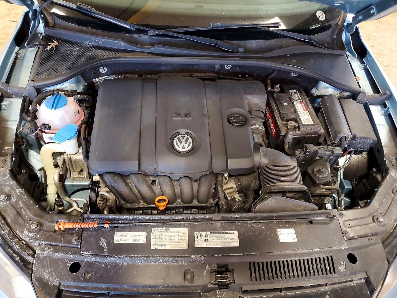 2012 VOLKSWAGEN PASSAT SE photo 21