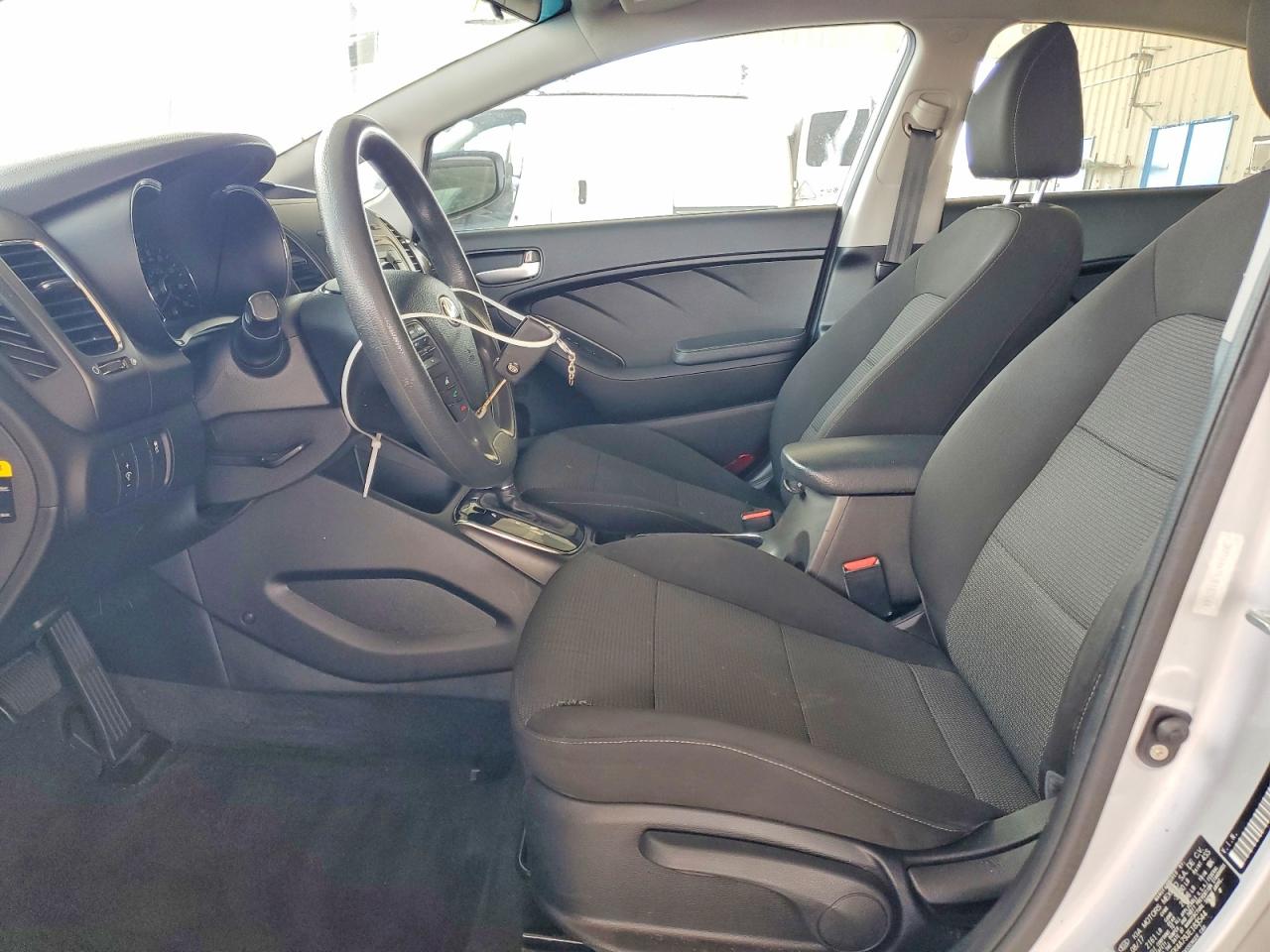 2018 KIA FORTE LX photo 13