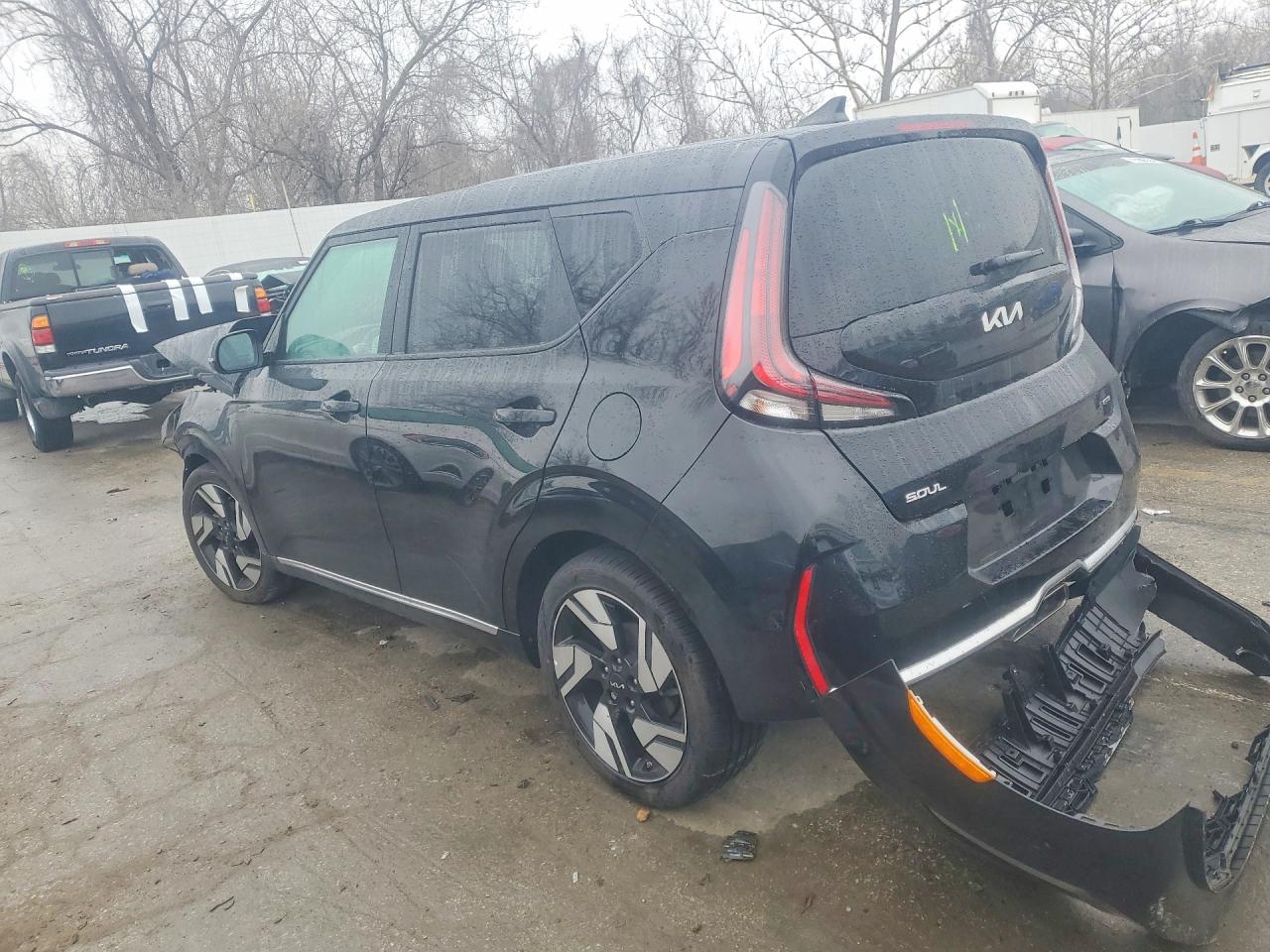 2025 KIA SOUL GT-LINE photo 3