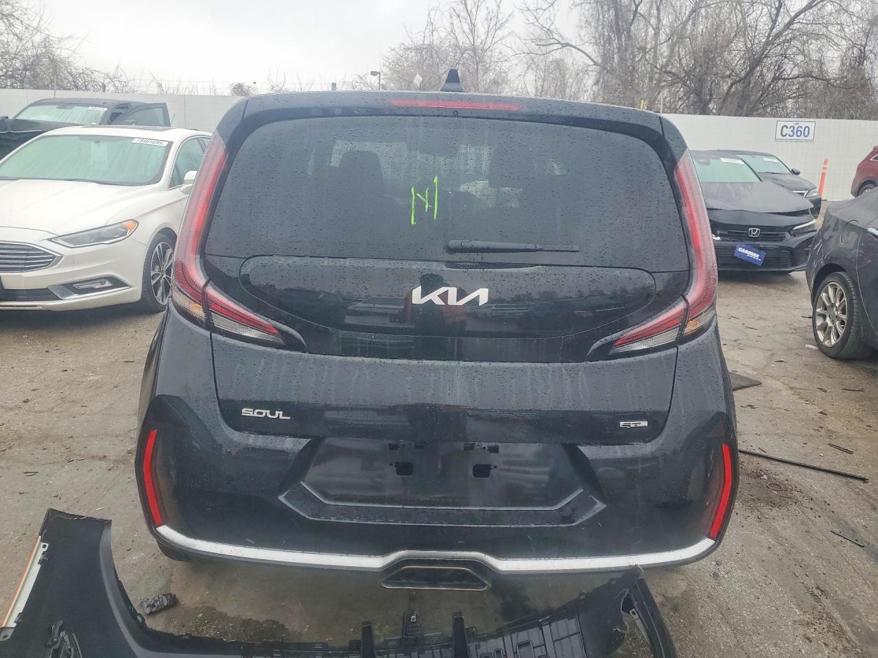 2025 KIA SOUL GT-LINE photo 11