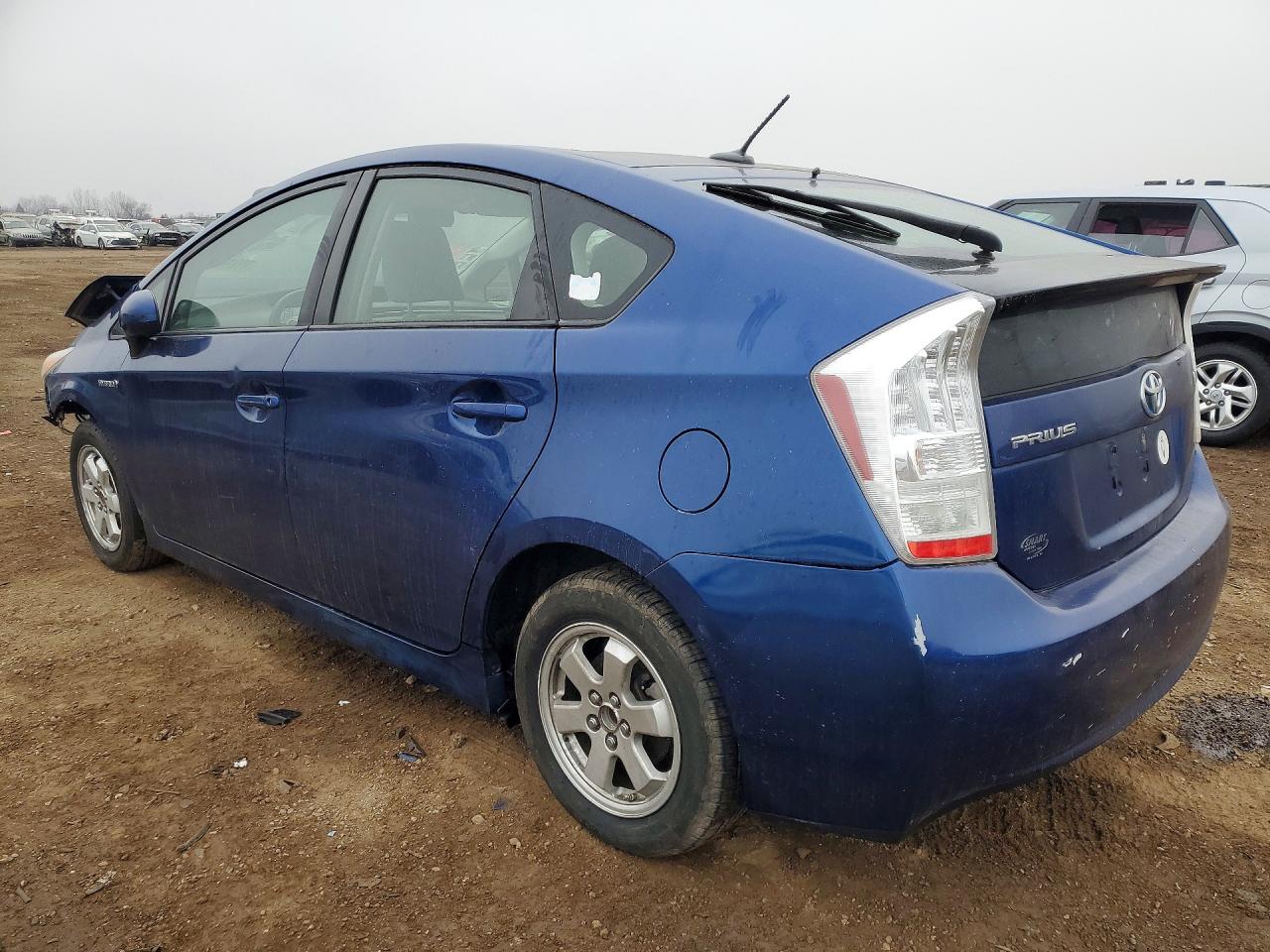 2010 TOYOTA PRIUS II photo 2