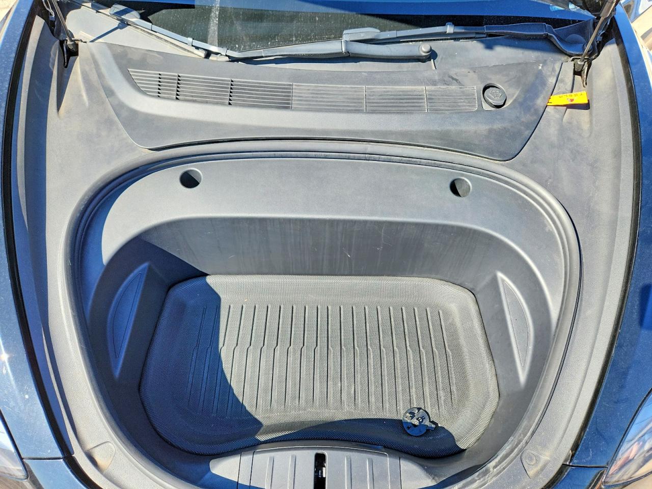 2023 TESLA MODEL 3 photo 31