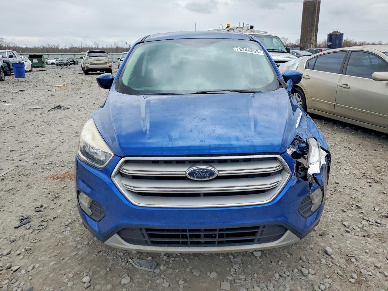 2019 FORD ESCAPE SE photo 9