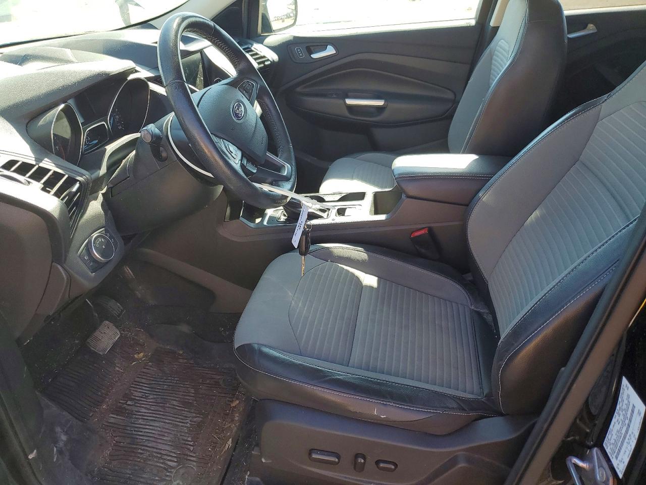 2018 FORD ESCAPE SE photo 7