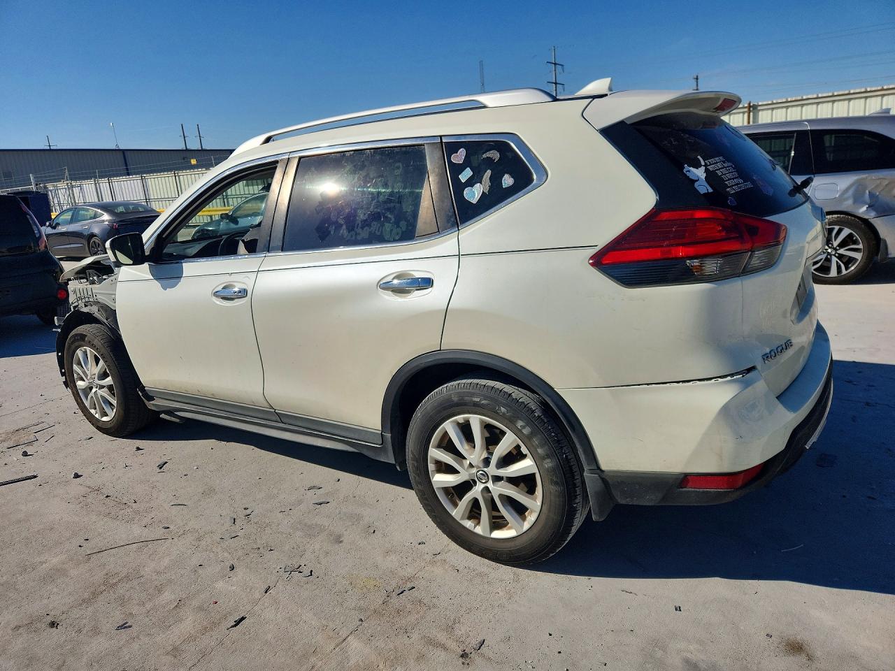 2017 NISSAN ROGUE SV photo 3