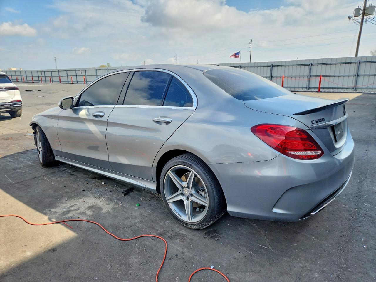 2015 MERCEDES-BENZ C 300 photo 4