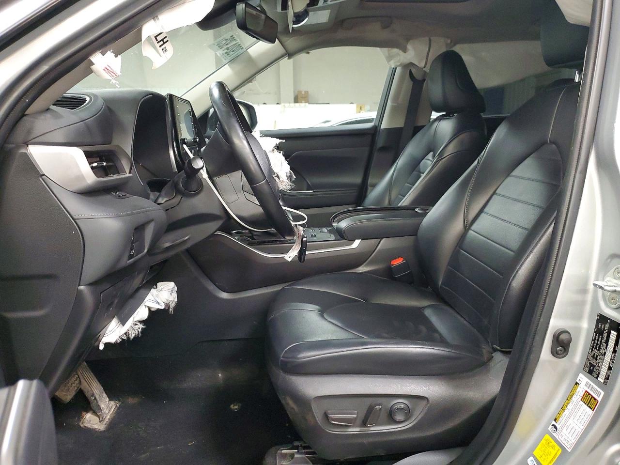 2022 TOYOTA HIGHLANDER HYBRID XLE photo 7