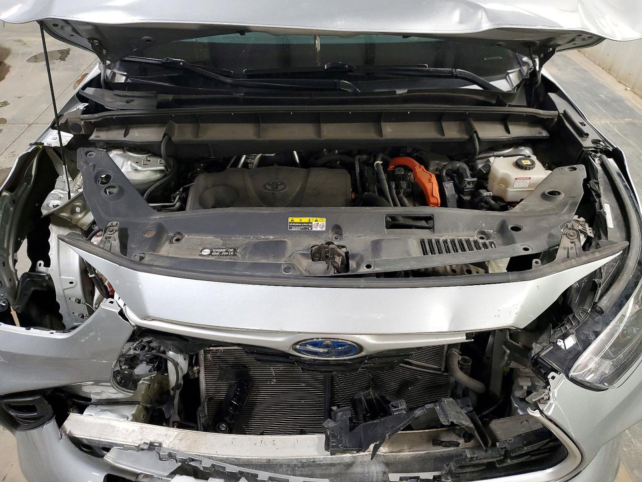 2022 TOYOTA HIGHLANDER HYBRID XLE photo 11