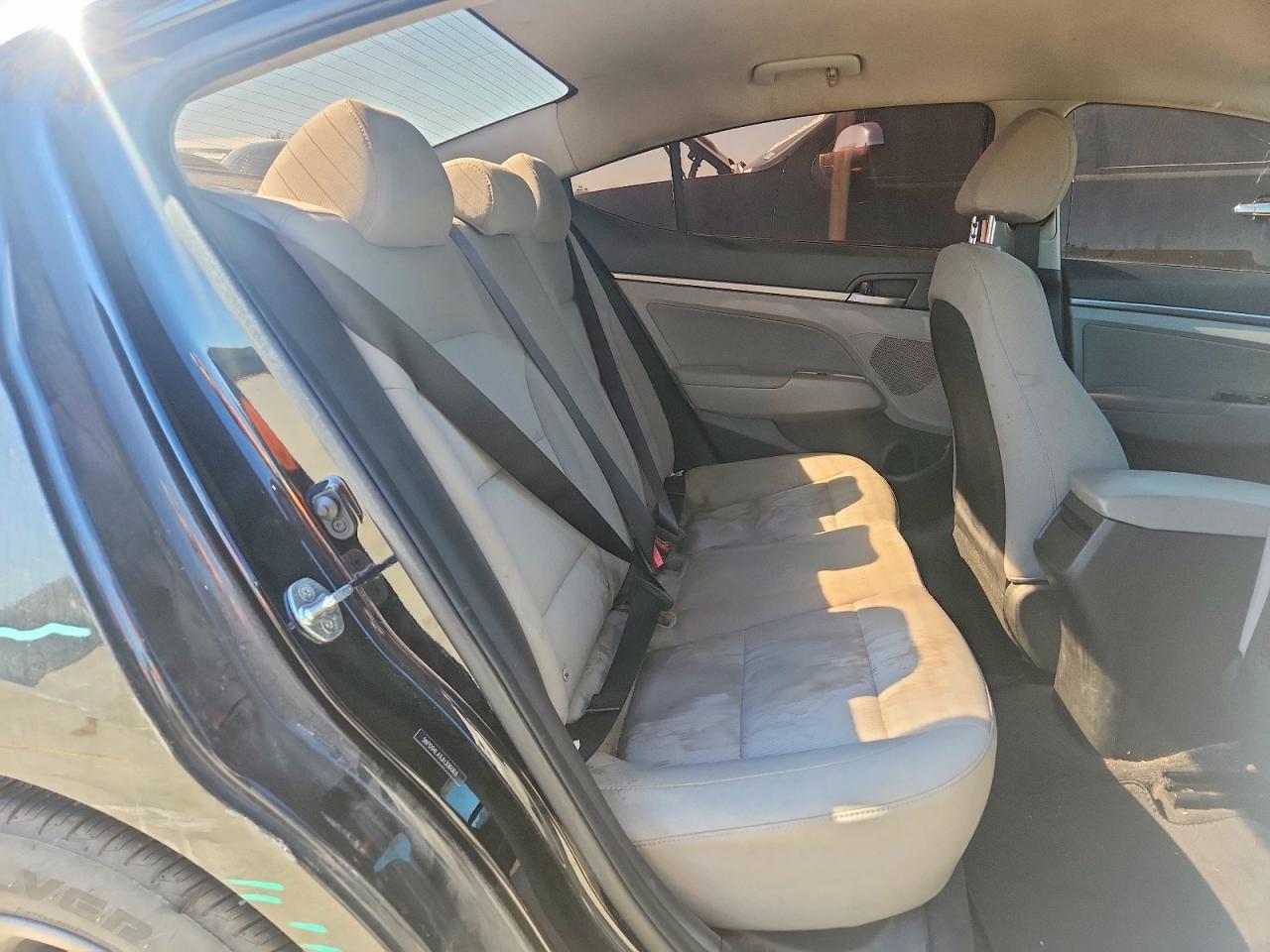 2018 HYUNDAI ELANTRA ECO photo 10