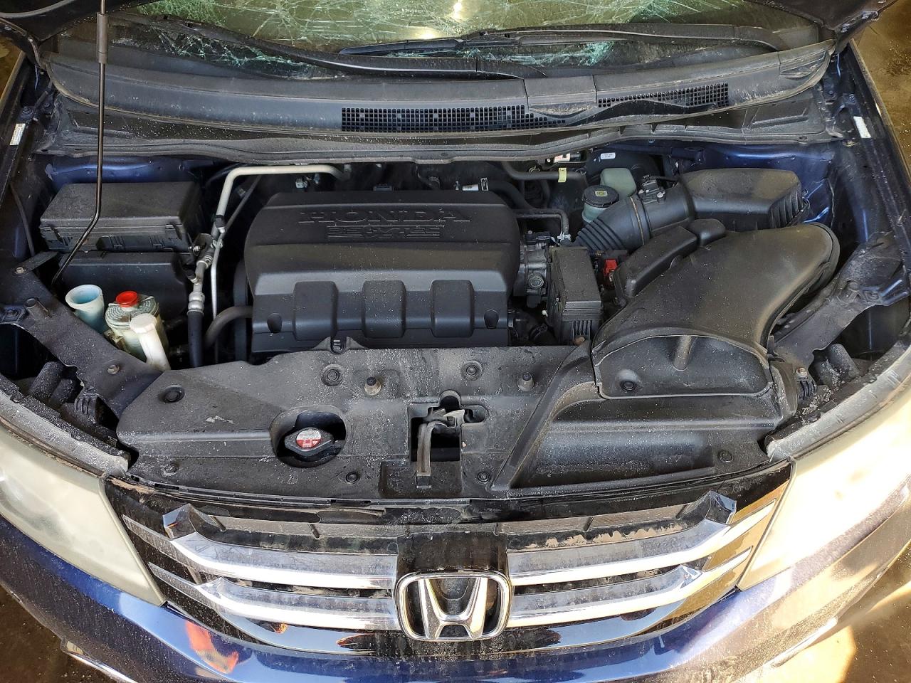 2014 HONDA ODYSSEY TOURING photo 12