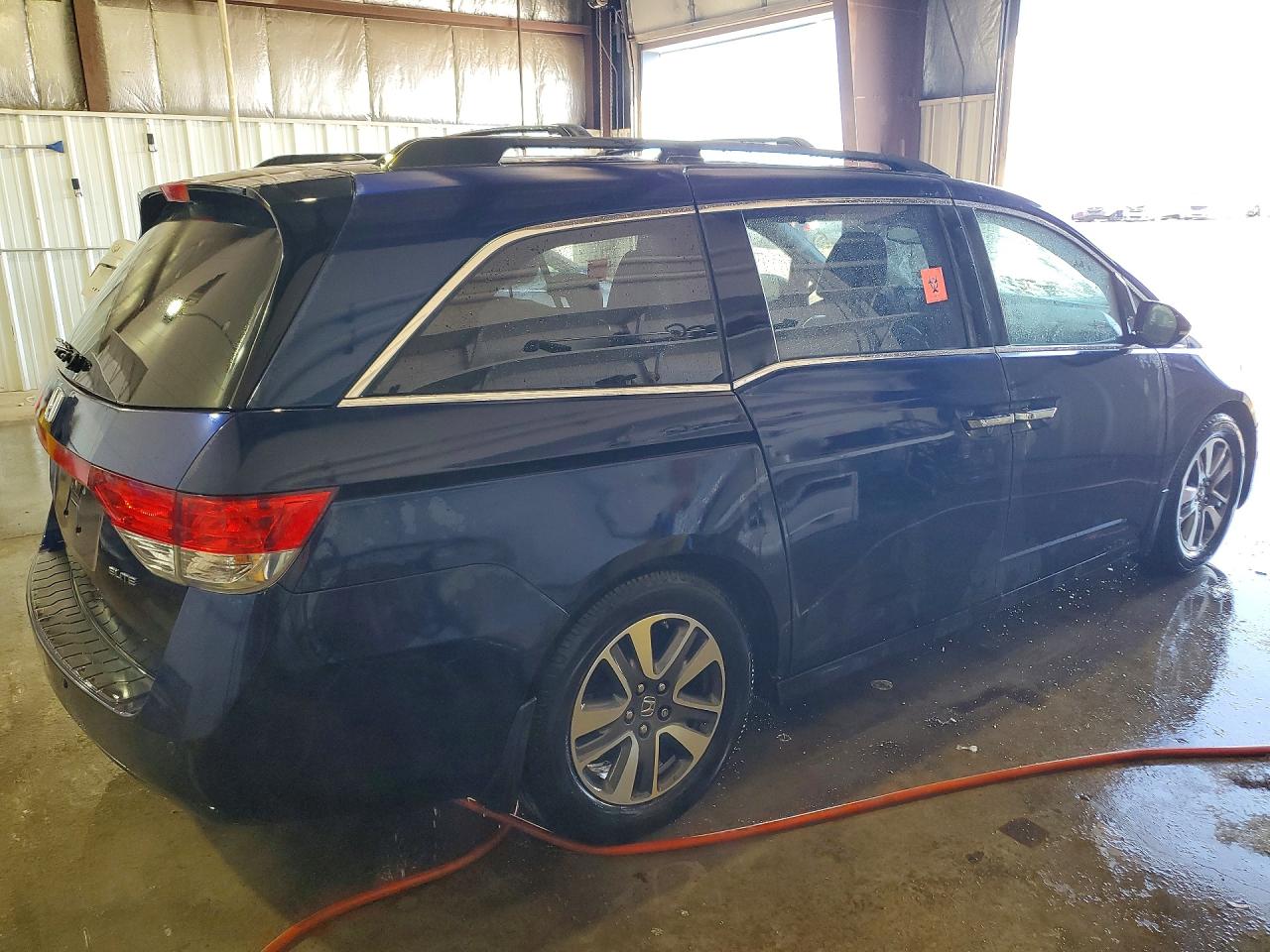 2014 HONDA ODYSSEY TOURING photo 3