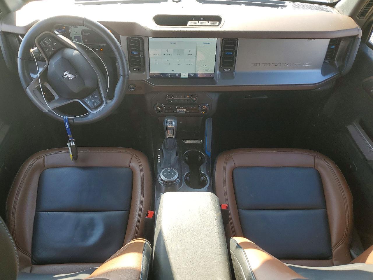 2023 FORD BRONCO BASE photo 8