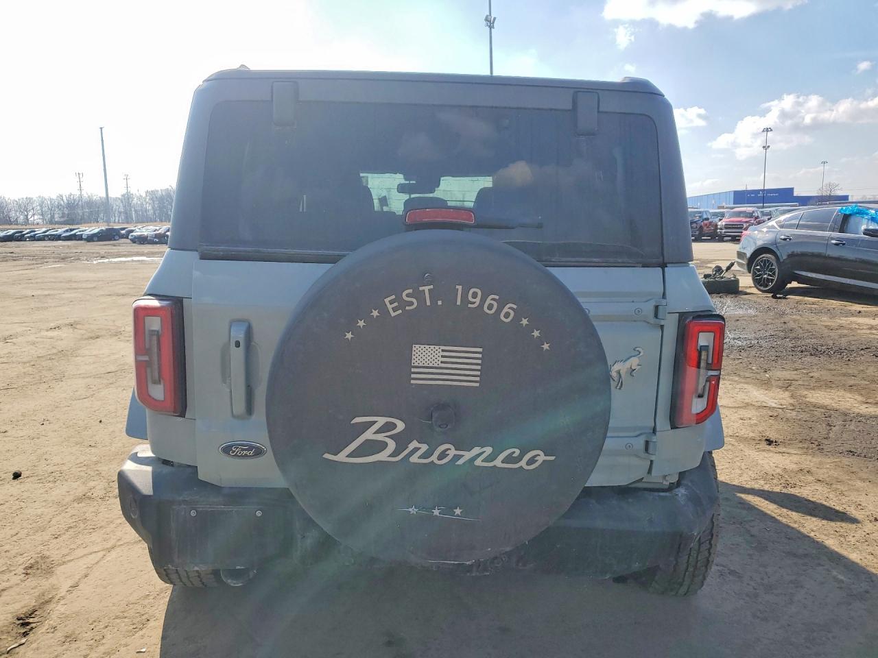 2023 FORD BRONCO BASE photo 6