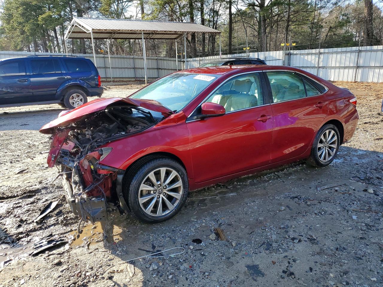2015 TOYOTA CAMRY