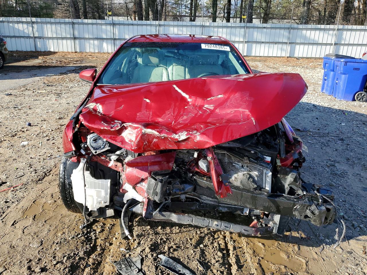 2015 TOYOTA CAMRY XLE photo 5