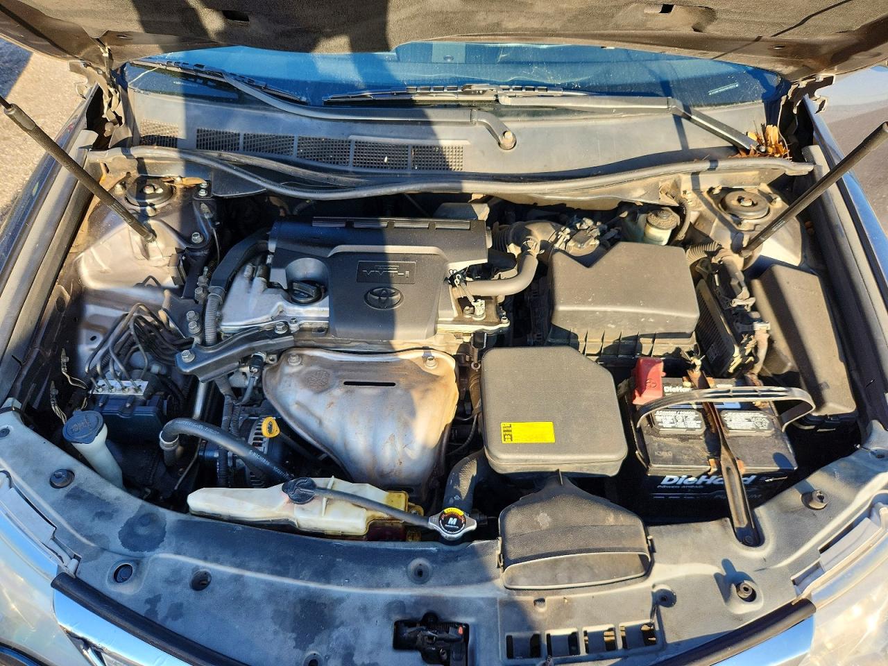 2012 TOYOTA CAMRY LE photo 21