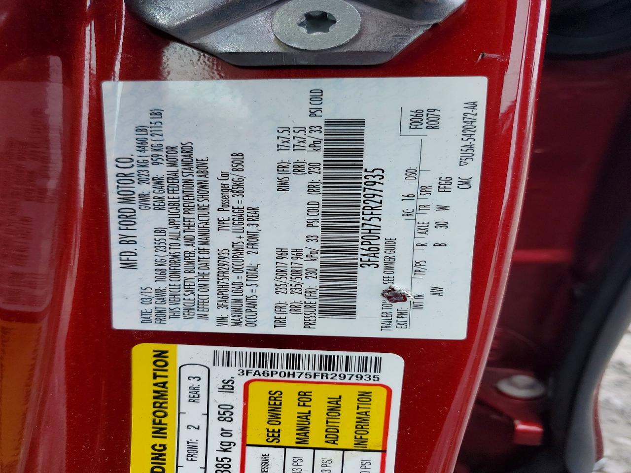 2015 FORD FUSION SE photo 12