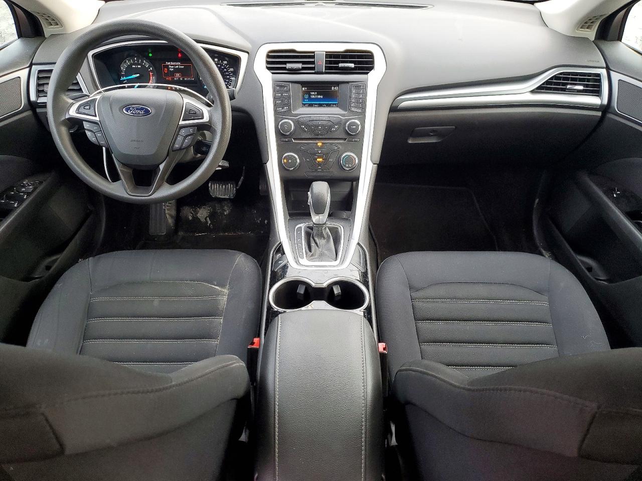 2015 FORD FUSION SE photo 8