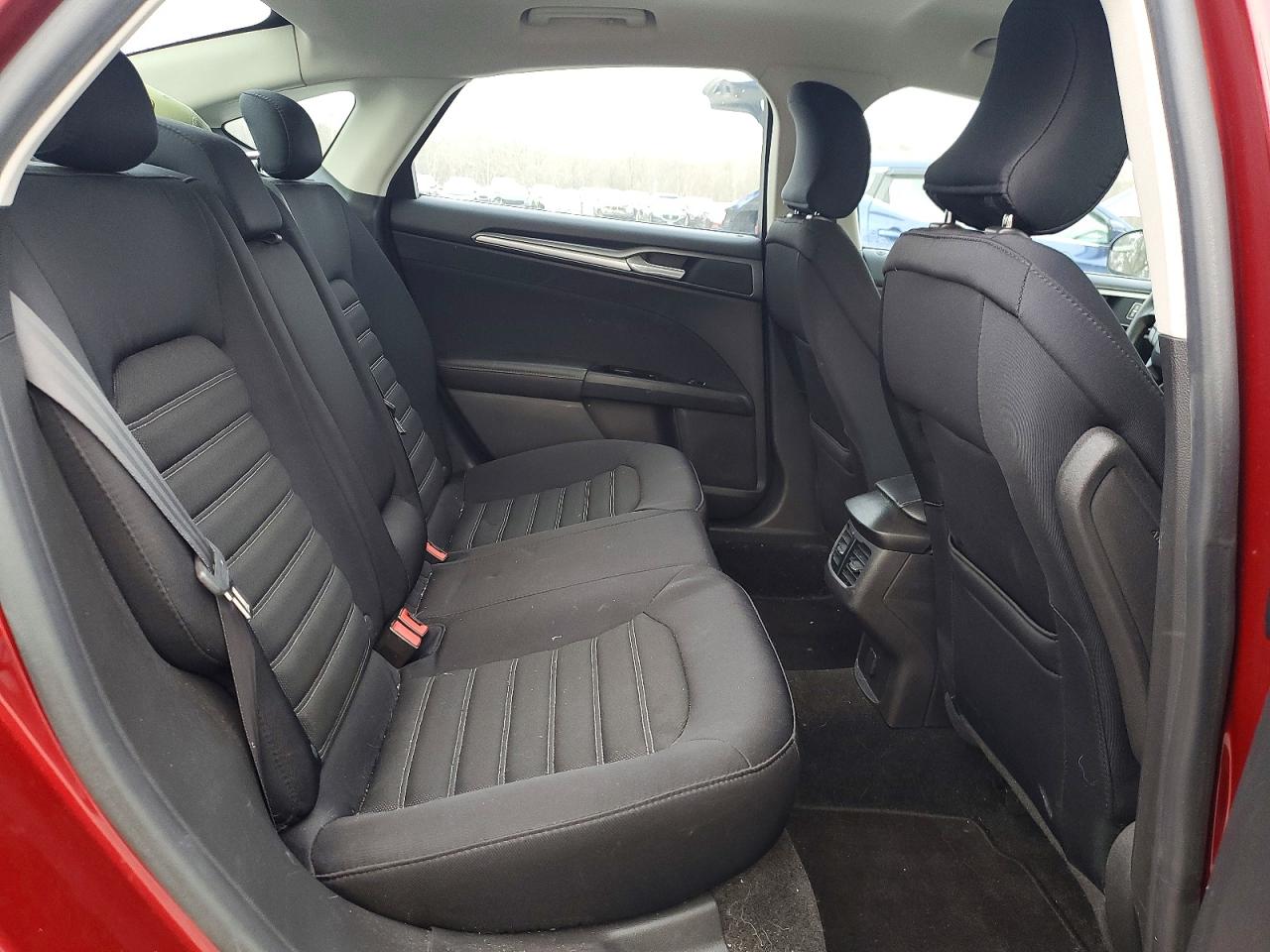 2015 FORD FUSION SE photo 10