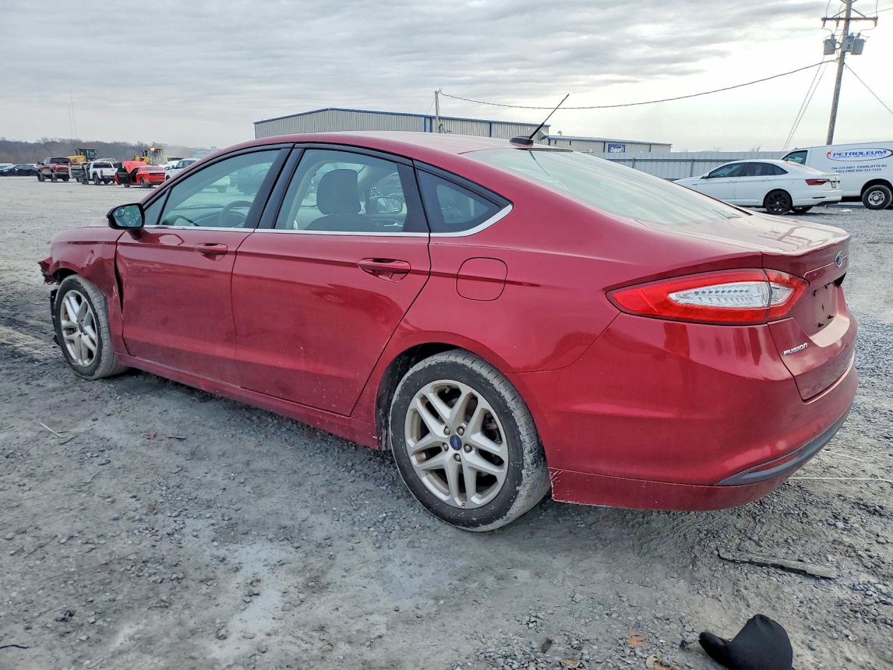 2015 FORD FUSION SE photo 2