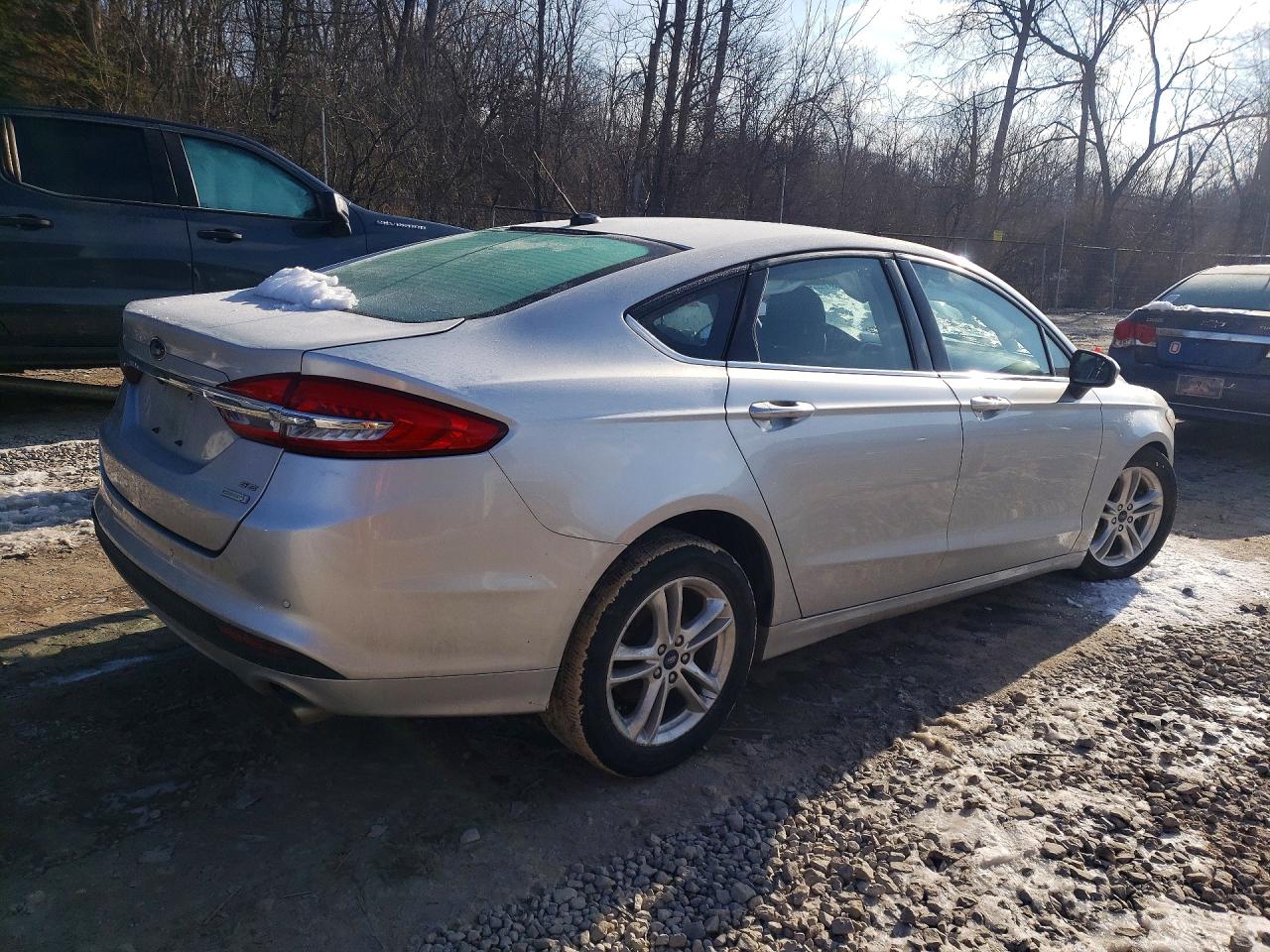 2018 FORD FUSION SE photo 5