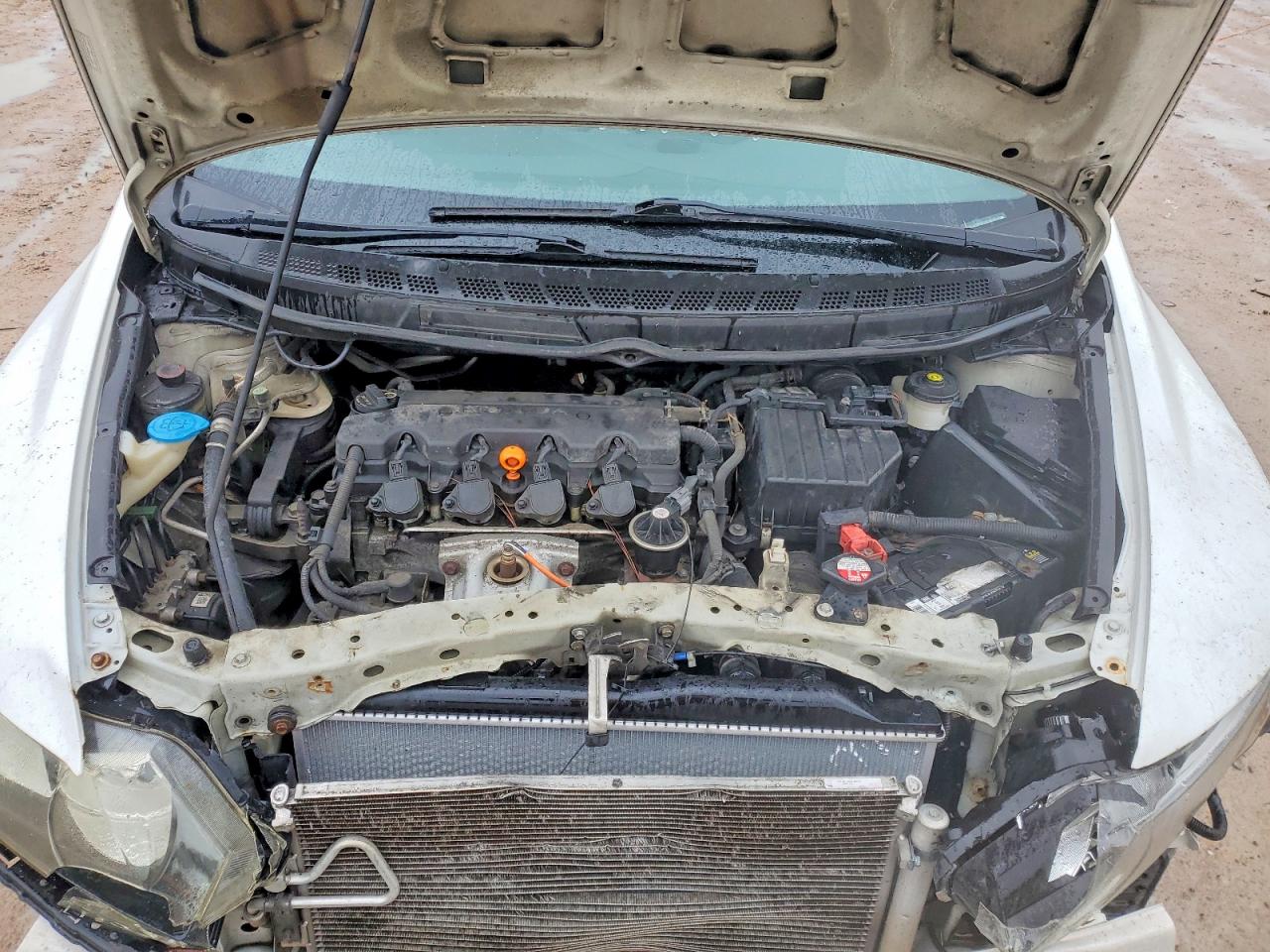 2011 HONDA CIVIC LX photo 31