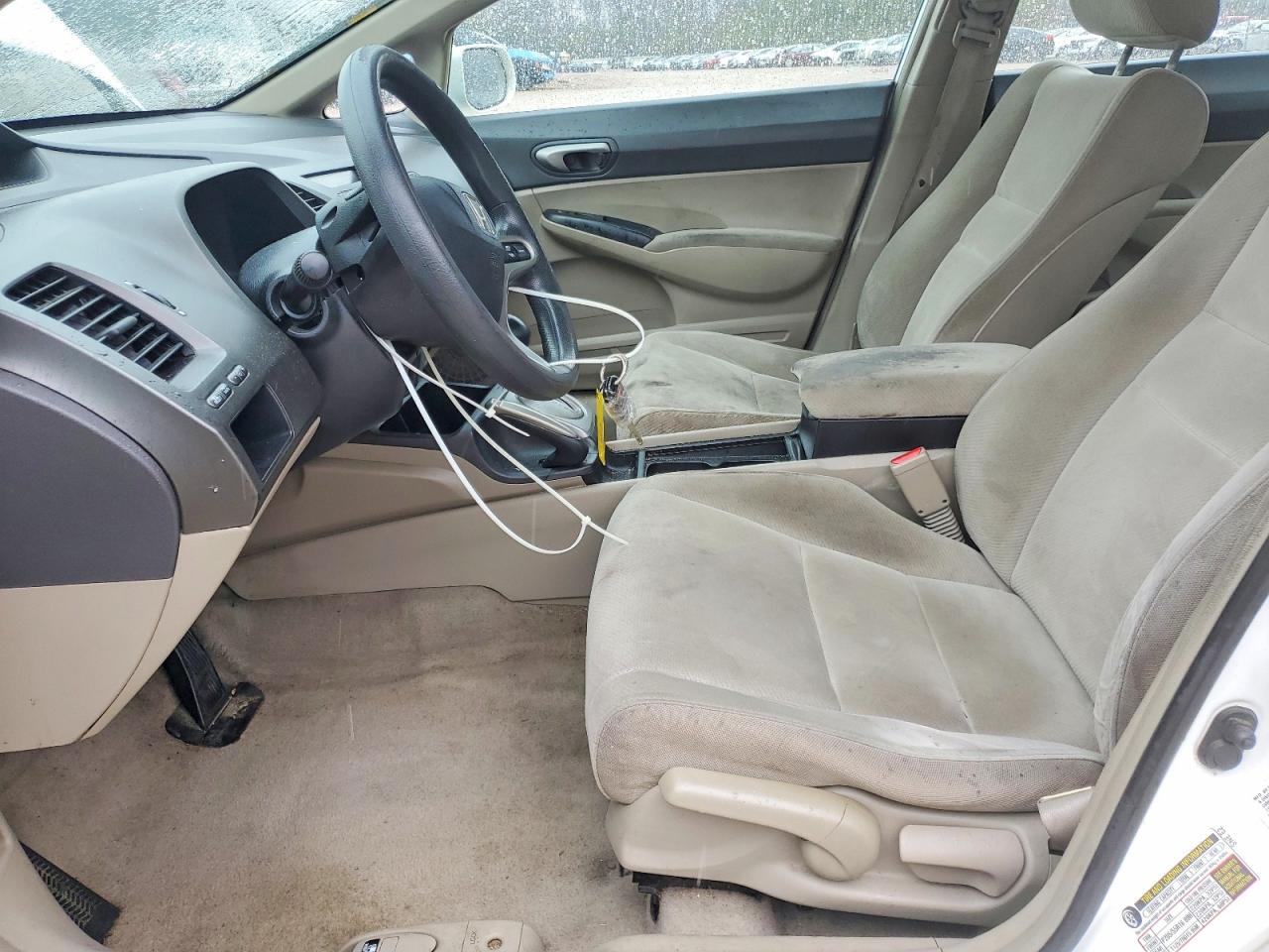 2011 HONDA CIVIC LX photo 19