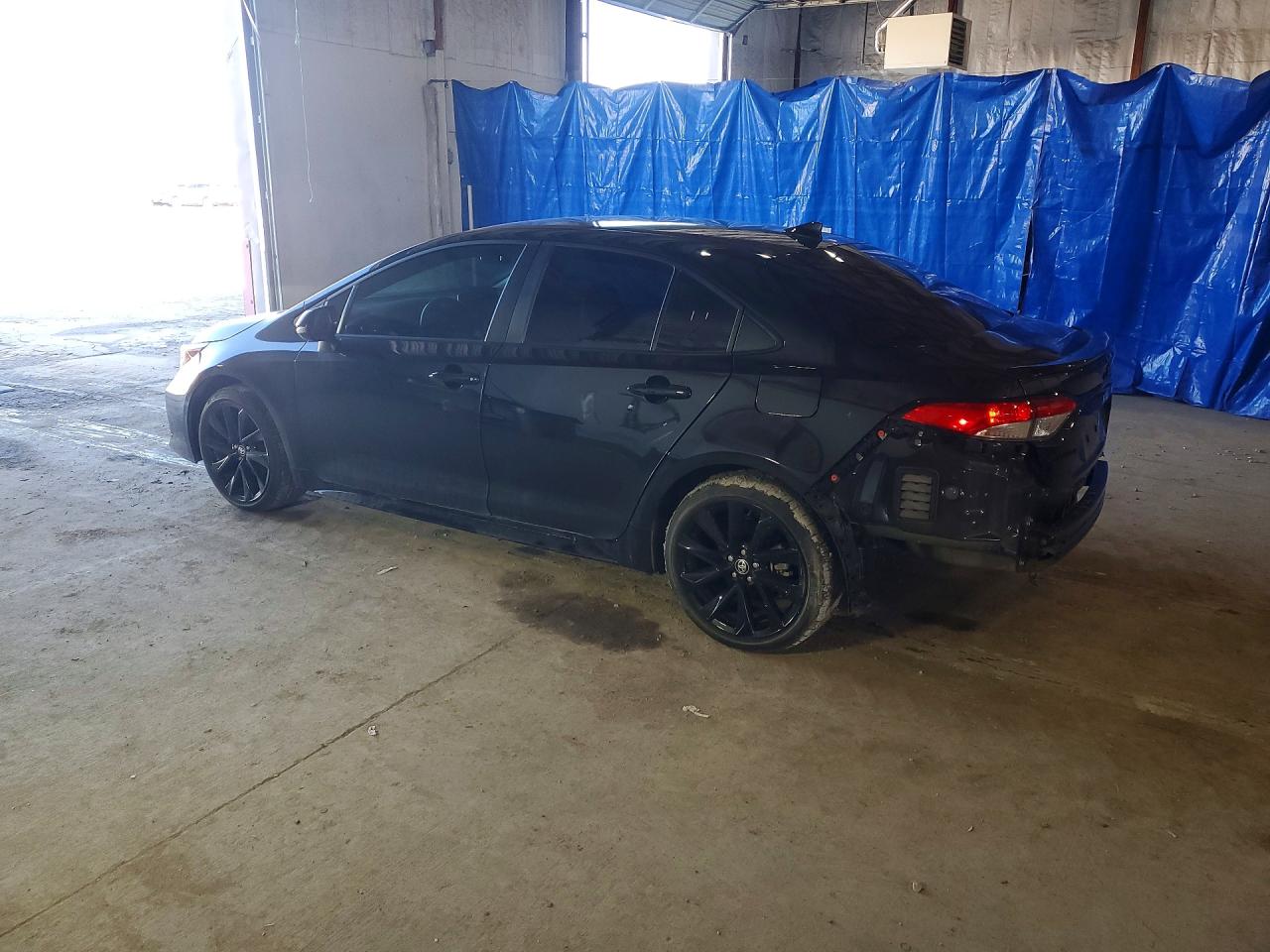 2022 TOYOTA COROLLA SE NIGHTSHADE EDITION photo 4