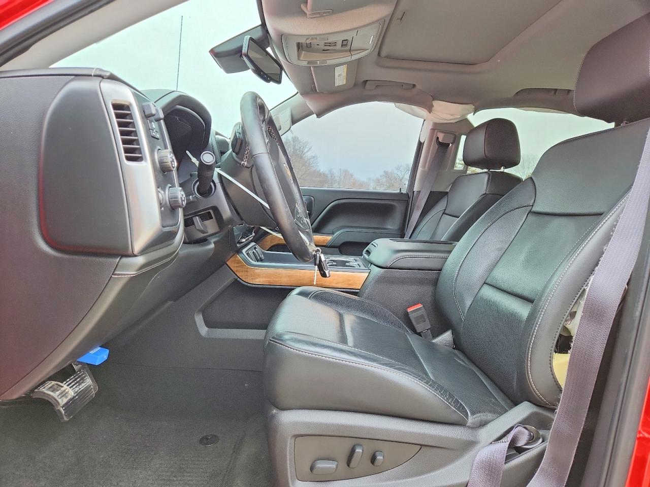 2016 CHEVROLET SILVERADO K1500 LTZ photo 7