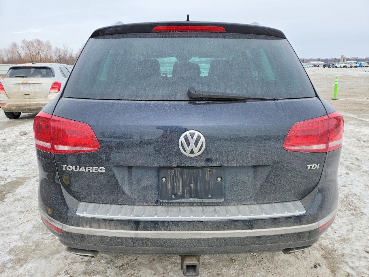 2016 VOLKSWAGEN TOUAREG TDI photo 6