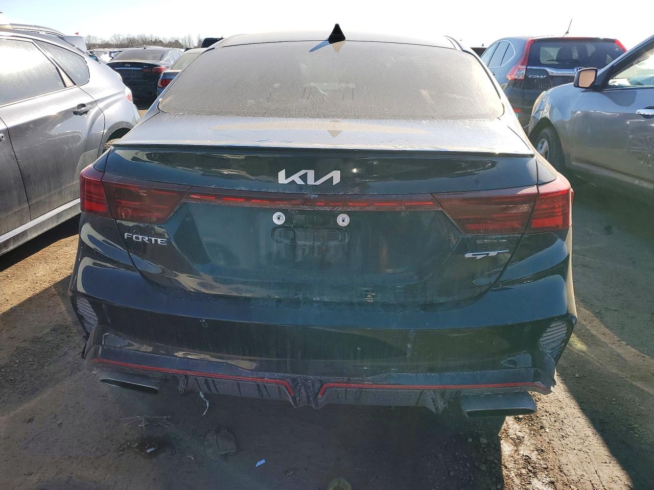 2024 KIA FORTE GT photo 6