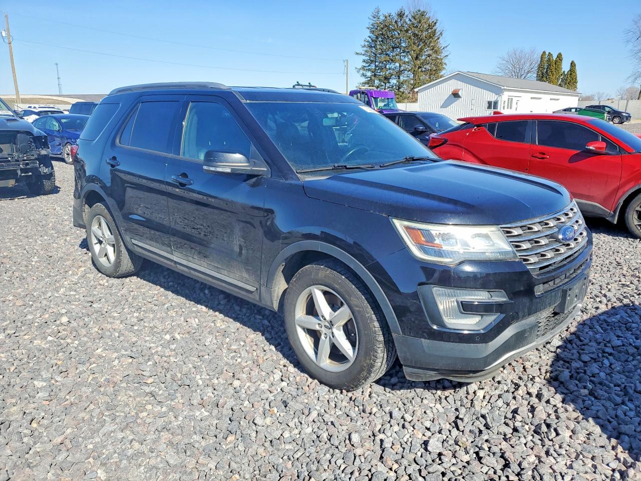 2017 FORD EXPLORER XLT photo 7