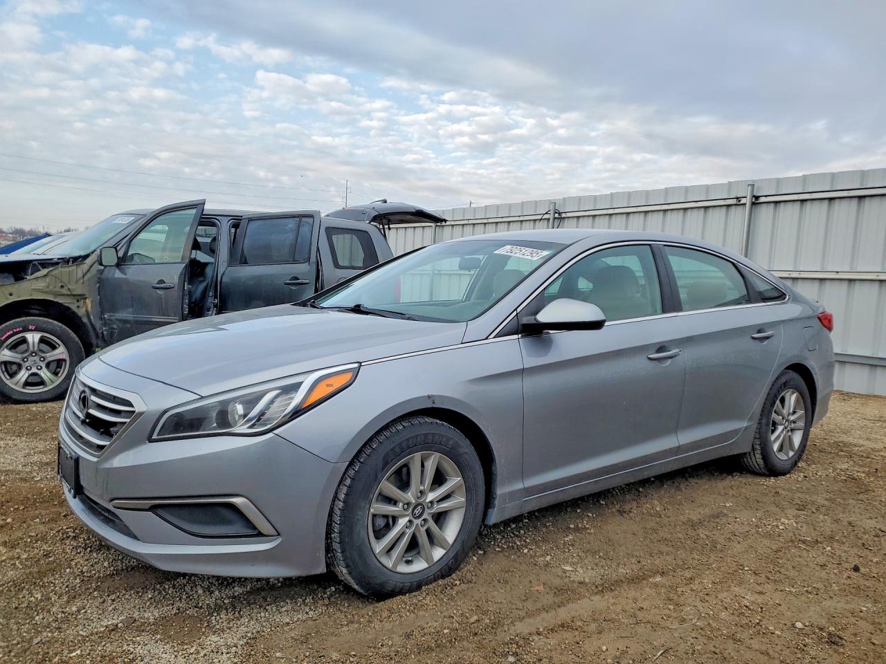 2017 HYUNDAI SONATA