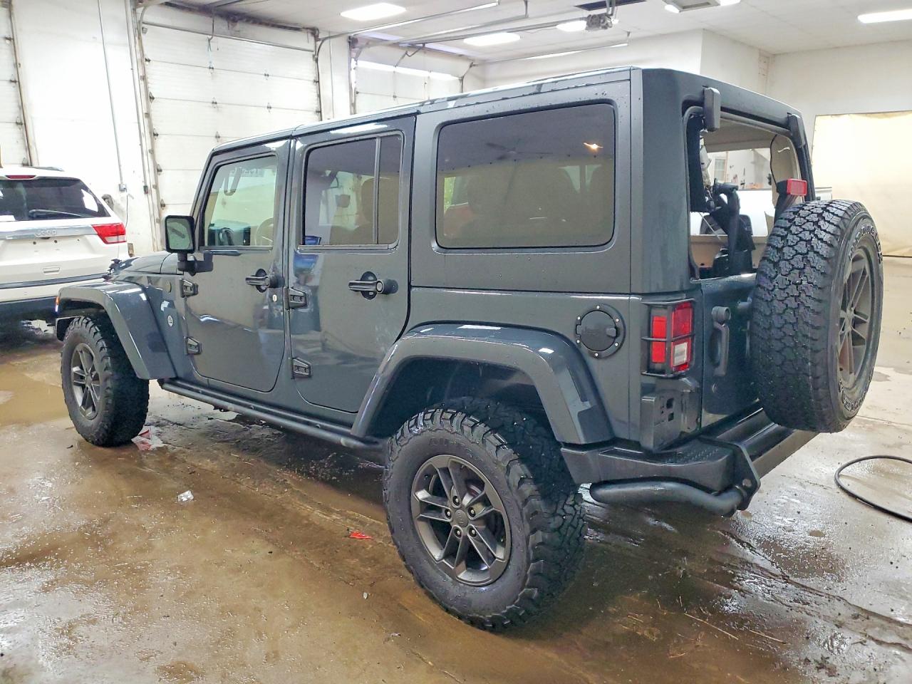 2018 JEEP WRANGLER UNLIMITED SPORT photo 3