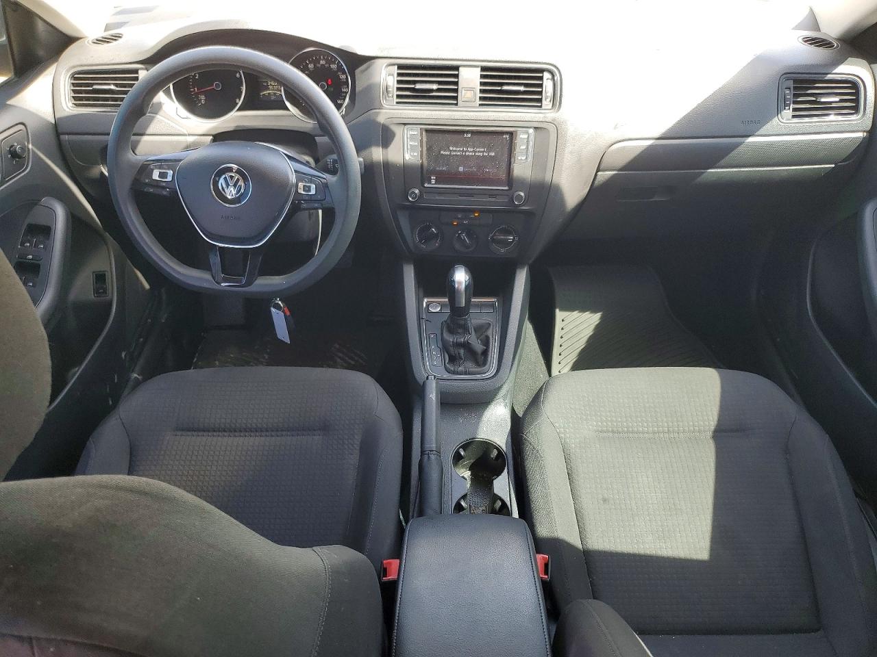 2015 VOLKSWAGEN JETTA BASE photo 15